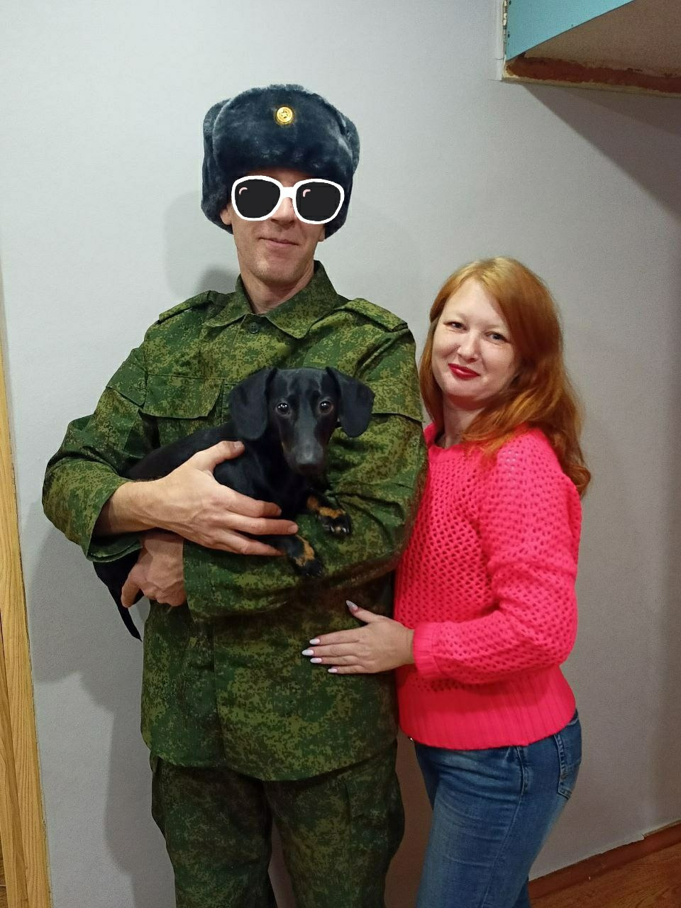 Евгения ждет любимого мужа уже 5 месяцев Евгения ждет любимого мужа уже 5 месяцев