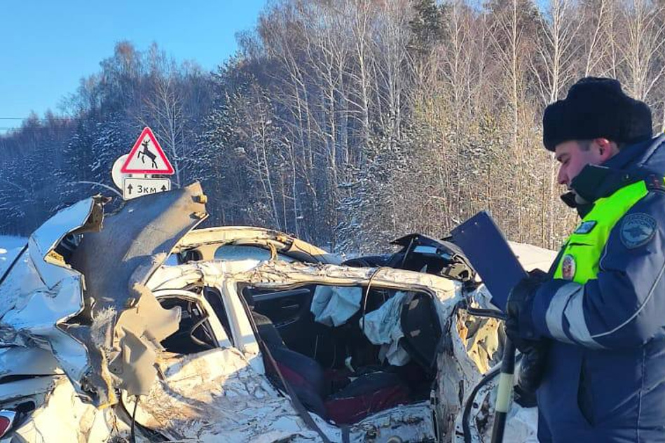 Время в свердловске сейчас