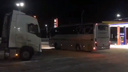 «В условиях низких температур»: рейсовый автобус остановился на трассе «Сибирь» — внутри были люди