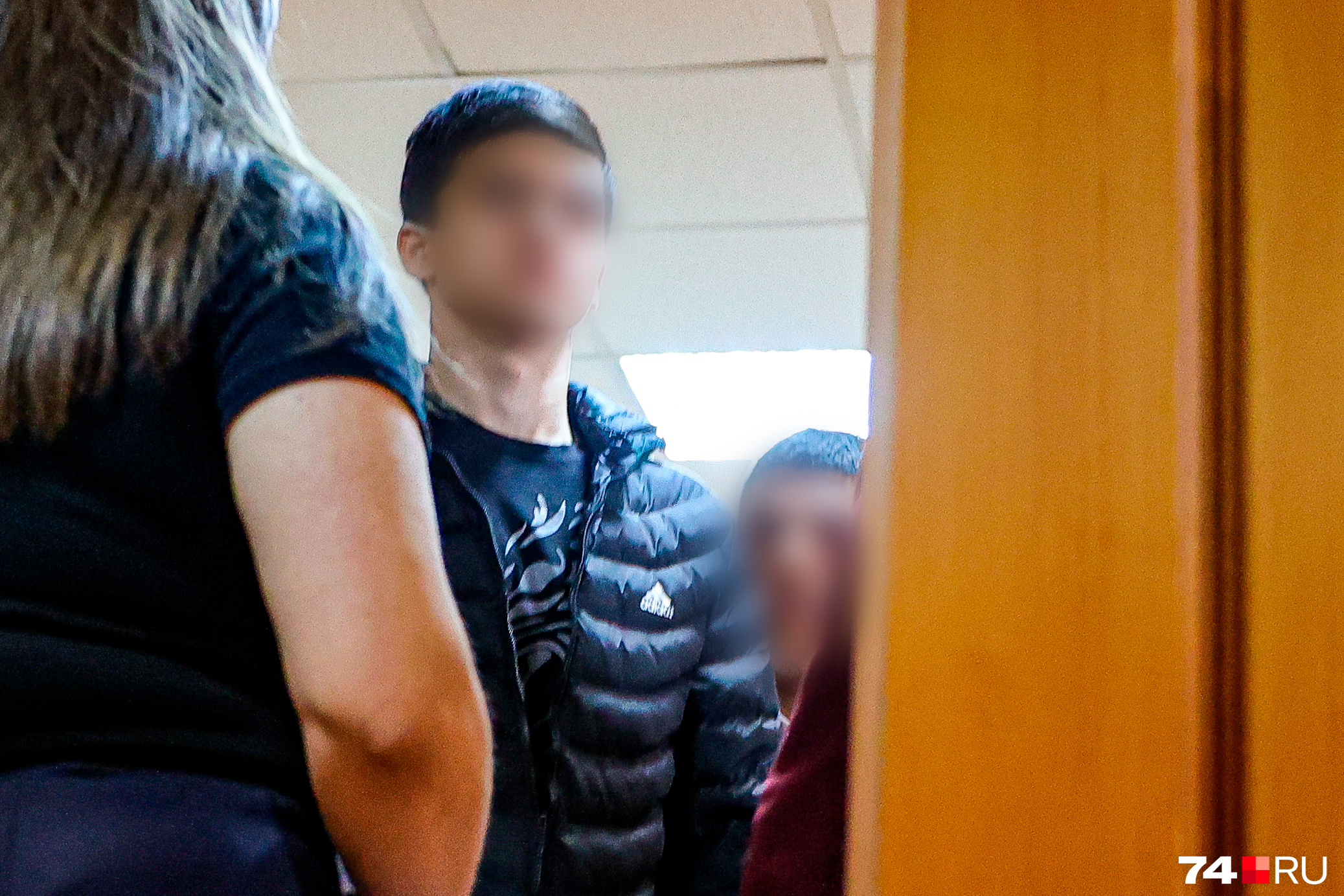 Нападения подростка на образовательную организацию. Нападение в школе Челябинск. В Казахстане подросток напал на школу.