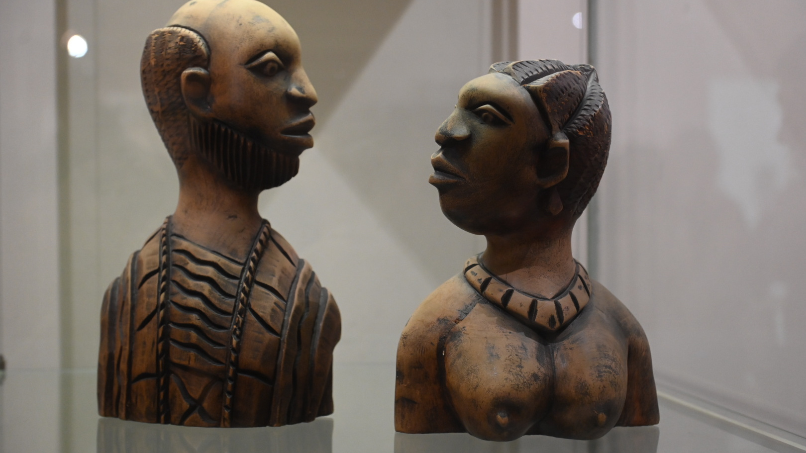 В Екатеринбурге показали старинные маски из Африки. Некоторым из них <nobr class="_">500 лет</nobr>