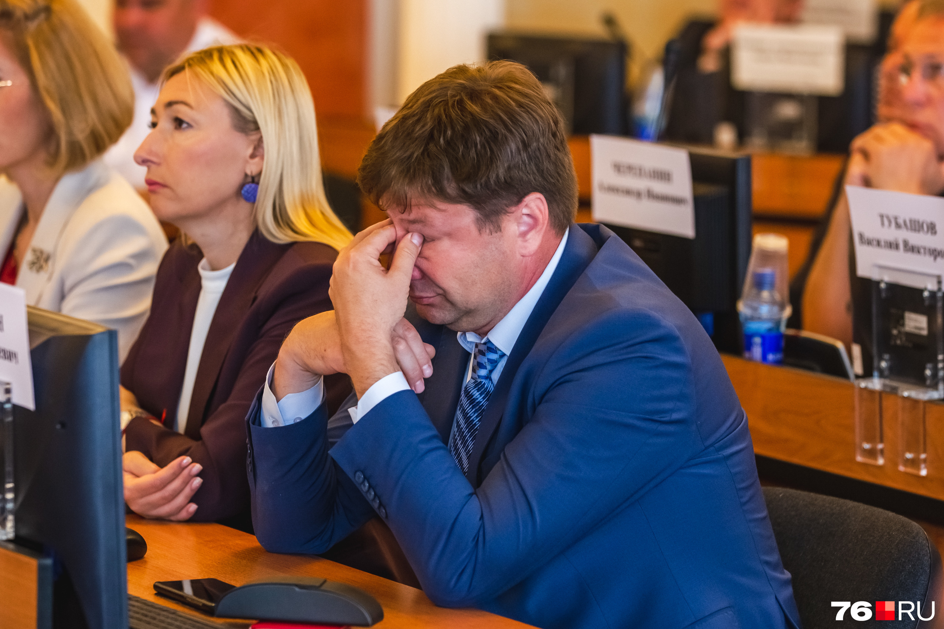 Сайт новости читать. Фото депутатов. Чиновники