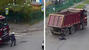 В Сети появилось видео смертельного ДТП в центре Архангельска: КАМАЗ сбил женщину