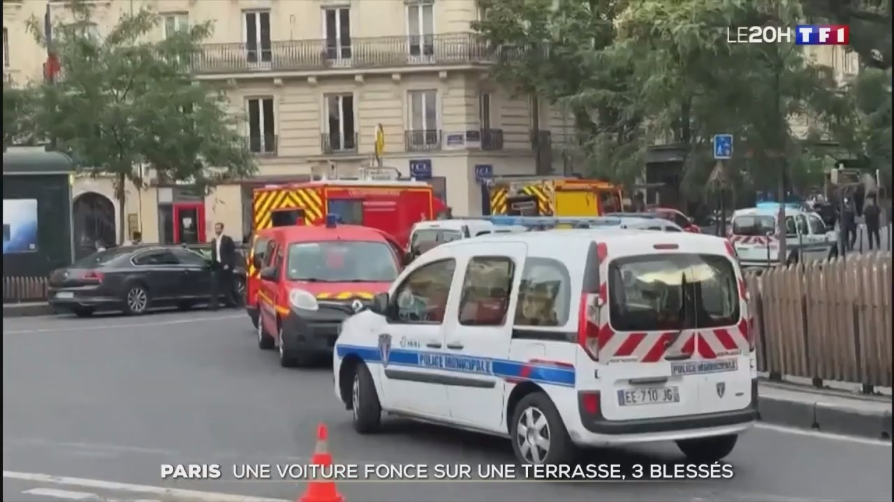 Водителя, протаранившего людную террасу кафе в Париже, задержали