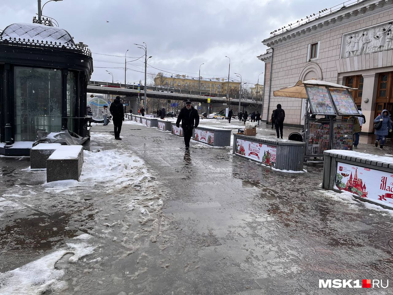 Подземный переход в Подольске на Комсомольской. Стадион Тамбова сейчас. Подольск пешеходный переход Комсомольская.