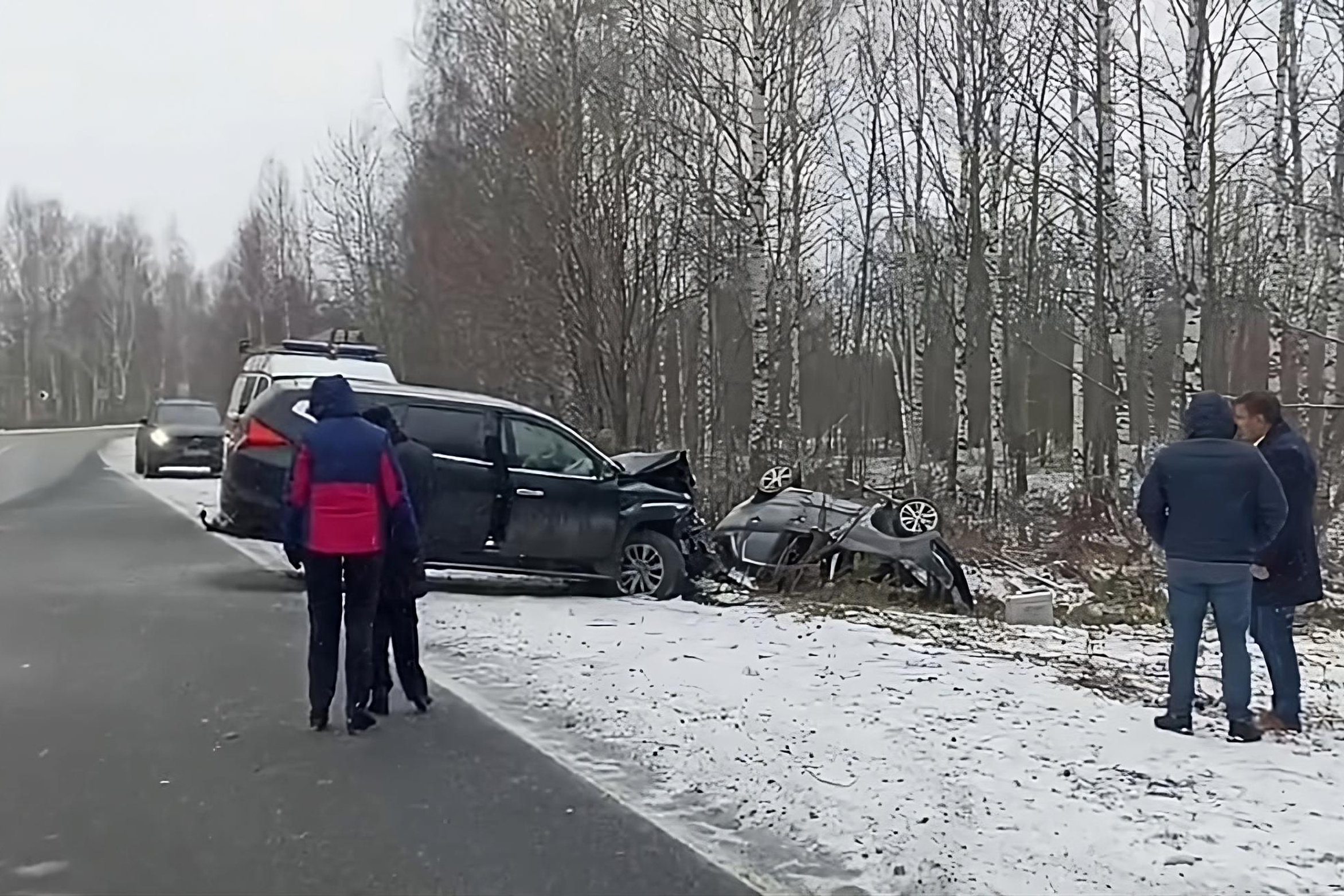 Смертельное ДТП в Городецком районе: водитель погиб, иномарка вылетела в  кювет из-за лобового столкновения - 27 октября 2023 - nn.ru