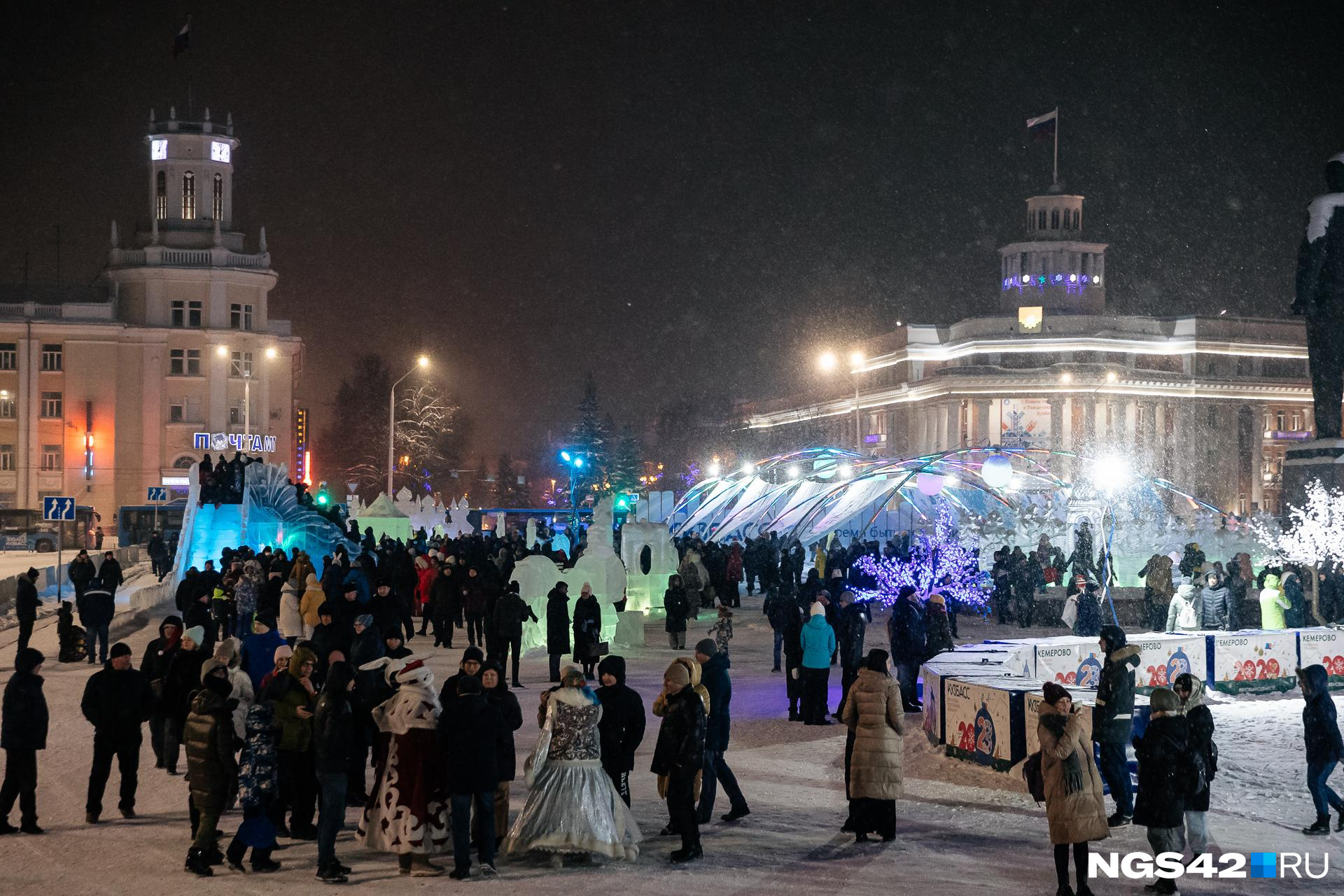 Где в Кемерове пройдут представления и новогодние программы. Публикуем праздничную афишу