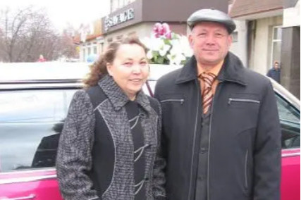 Под Екатеринбургом инвалид с ножом накинулся на родителей. Отец скончался, мать в больнице