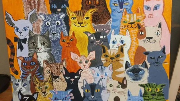 «Будут улыбаться со стены»: в Новосибирске продают «40 котов одинокой женщины» за 50 тысяч