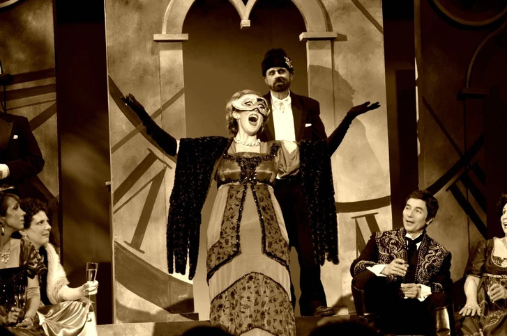 В Театре музыкальной комедии покажут новую версию оперетты «Летучая мышь»
