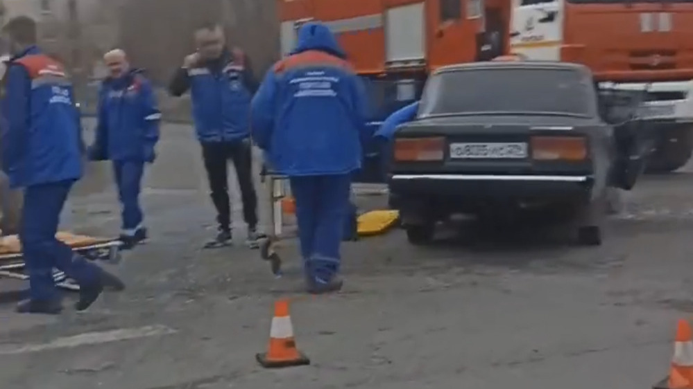 В Архангельске столкнулись две легковушки: что известно о пострадавших