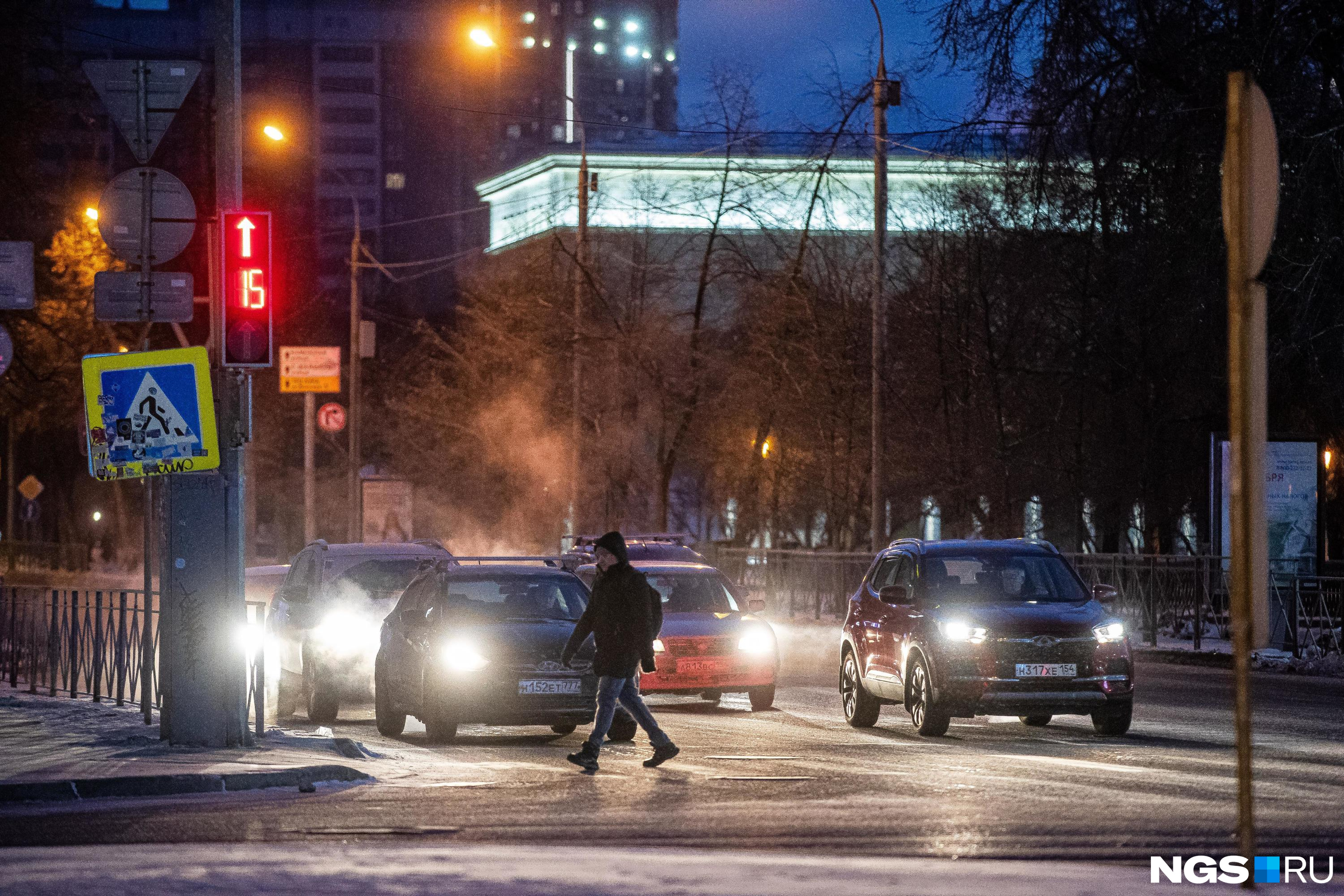 норма температуры в квартире. почему зимой температура ниже. повышается температура воздуха. температура не опускается ниже. ртутный термометр для измерения воздуха.