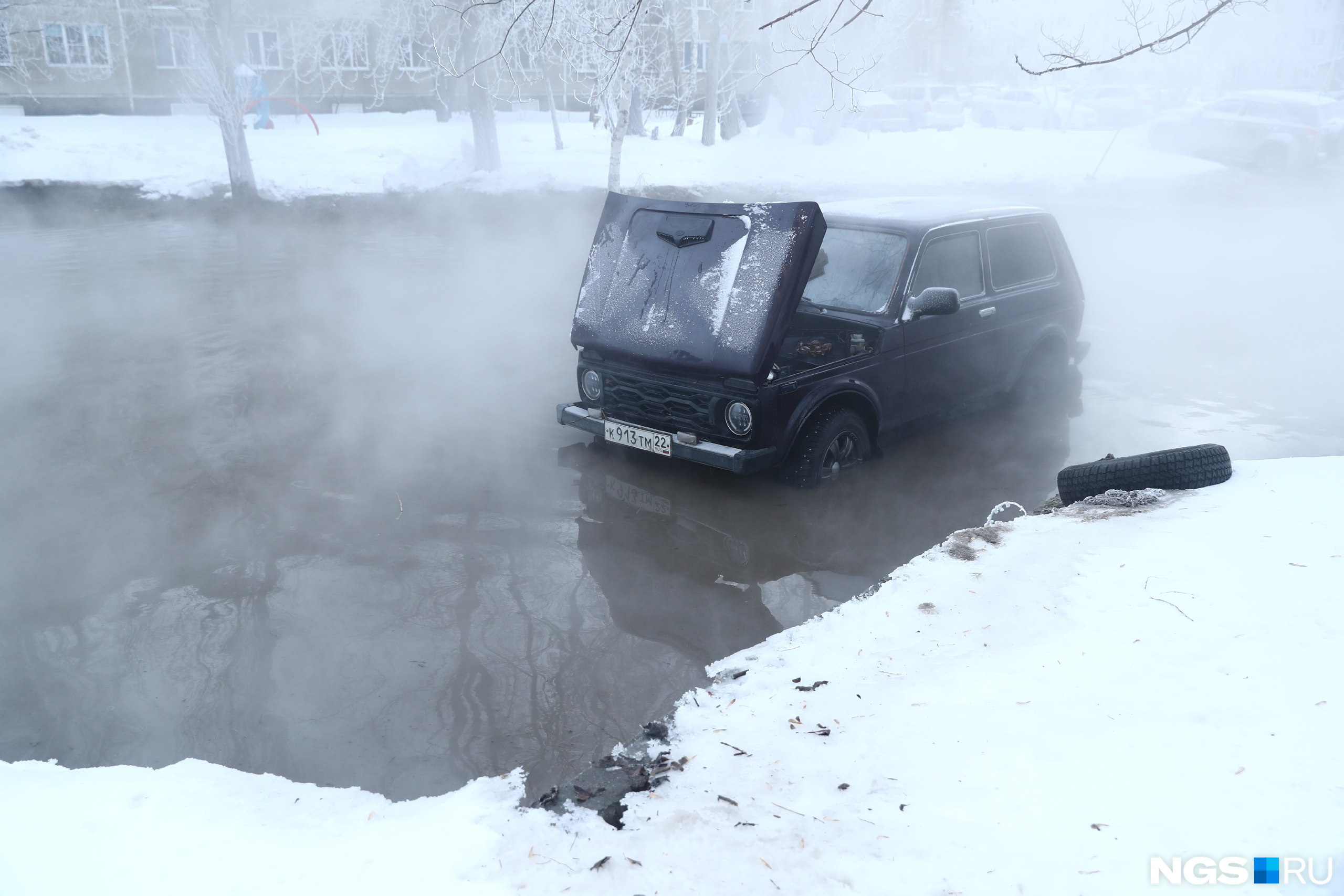 Как Новосибирск мерзнет и тонет в коммунальных авариях последние 5 лет - 12  января 2024 - НГС