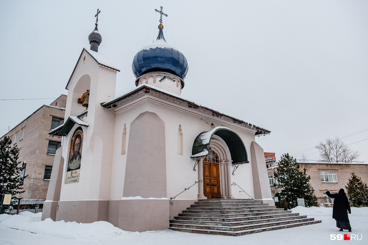 Казанский храм в наши дни. Церковь построена в древнерусском стиле