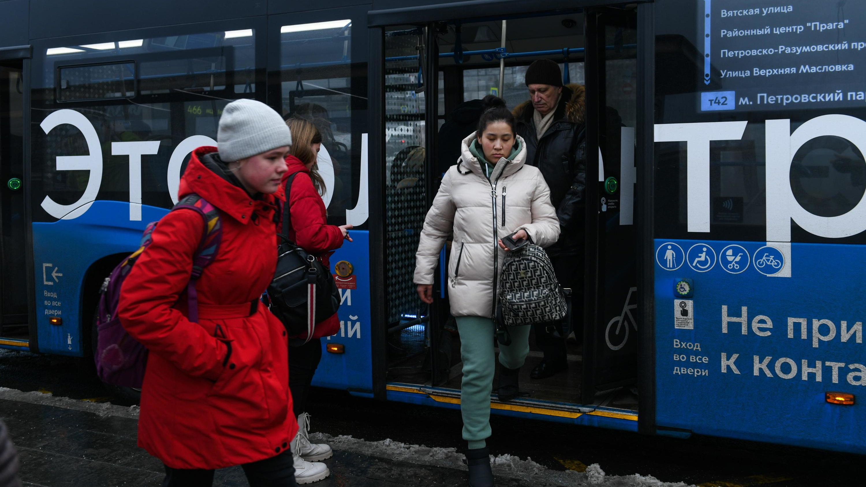 «Не нравятся категорически». Москвичи высказались о планах властей по полной замене автобусов на электробусы к 2030 году