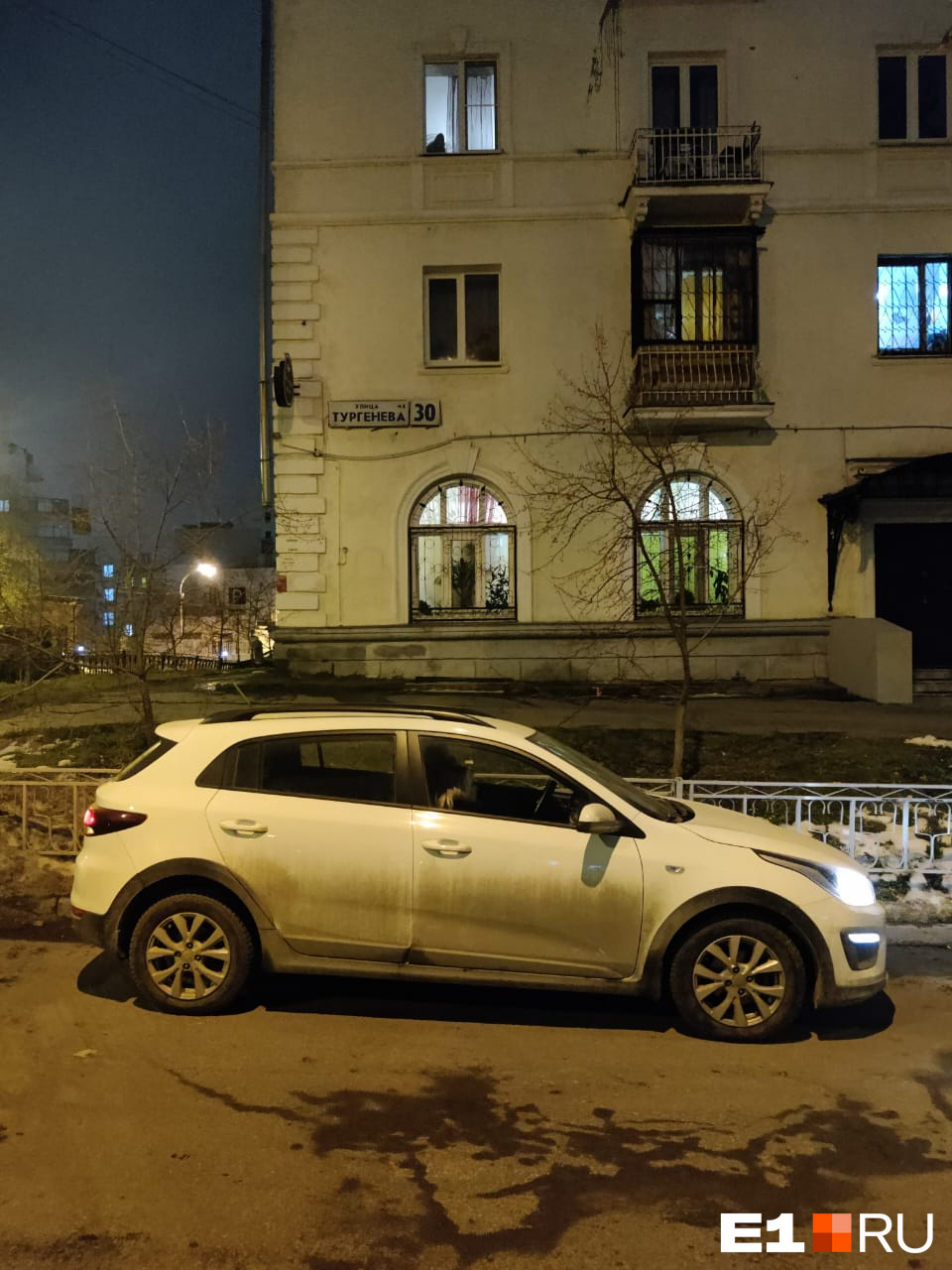 В Екатеринбурге объявились автоворы. Они крадут одну странную вещь