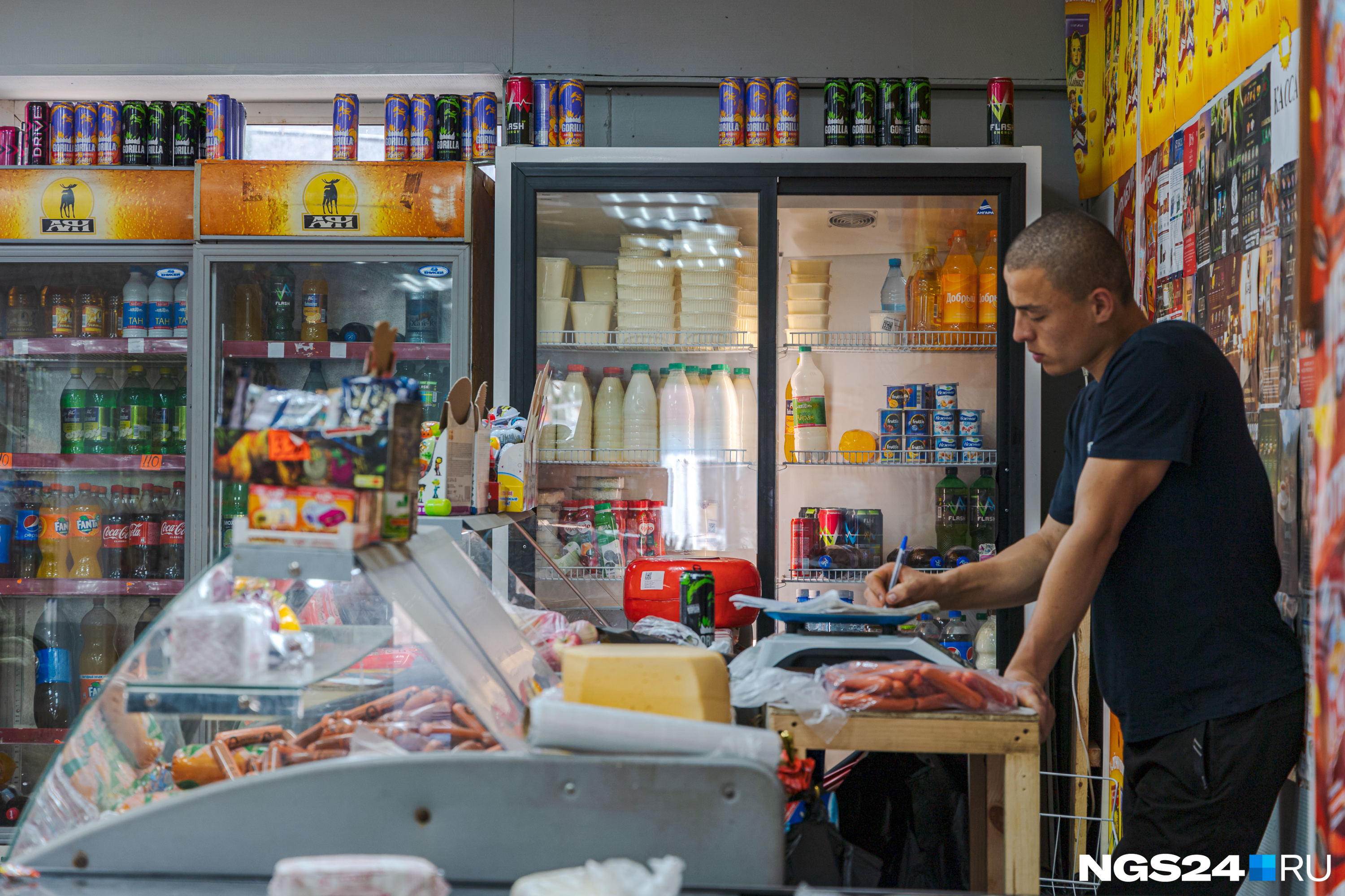 В Красноярском крае продавщица не продала вареники из-за вражды с покупательницей. Так можно было?
