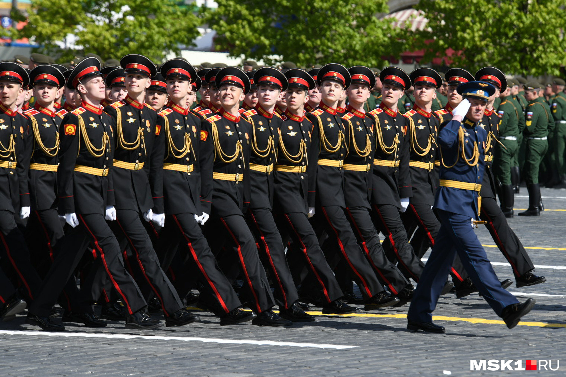 Москва красная площадь парад 2023. Парад на красной площади. Суворовцы на красной площади. Парад суворовцев на красной площади. Кадеты Суворовского училища.