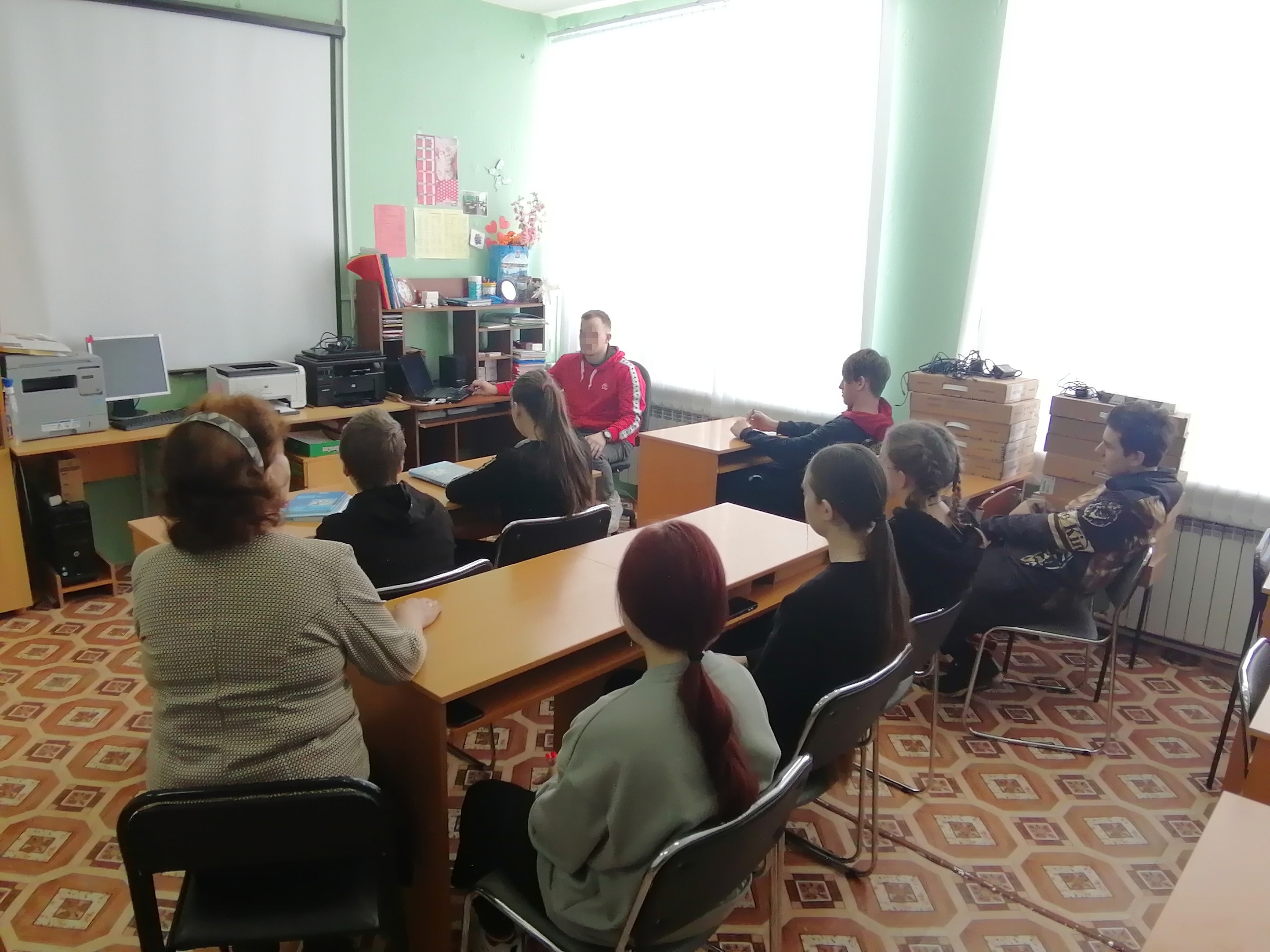 Алексей встретился с учениками 5-х, 6-х и 9-х классов