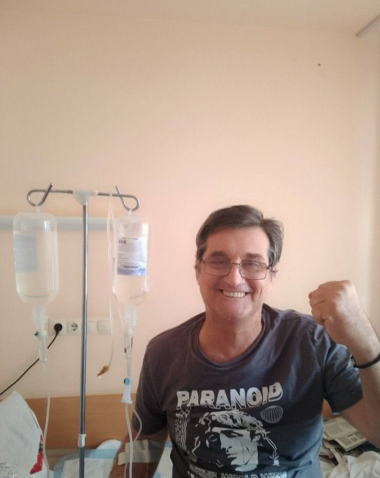 «Сейчас я борюсь с онкологией». Отар Кушанашвили опубликовал фото из больницы