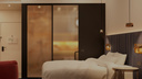Двухэтажный бизнес-люкс с королевской кроватью: появились цены на номера в новом отеле Фридманов