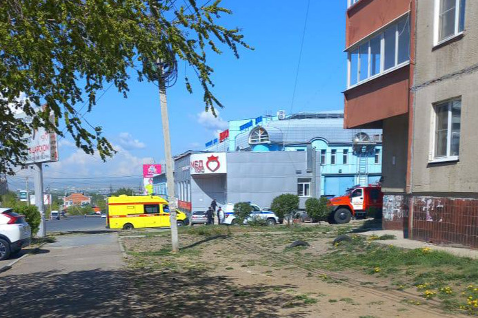 Клинику «Медлюкс» эвакуировали в микрорайоне Царском в Чите