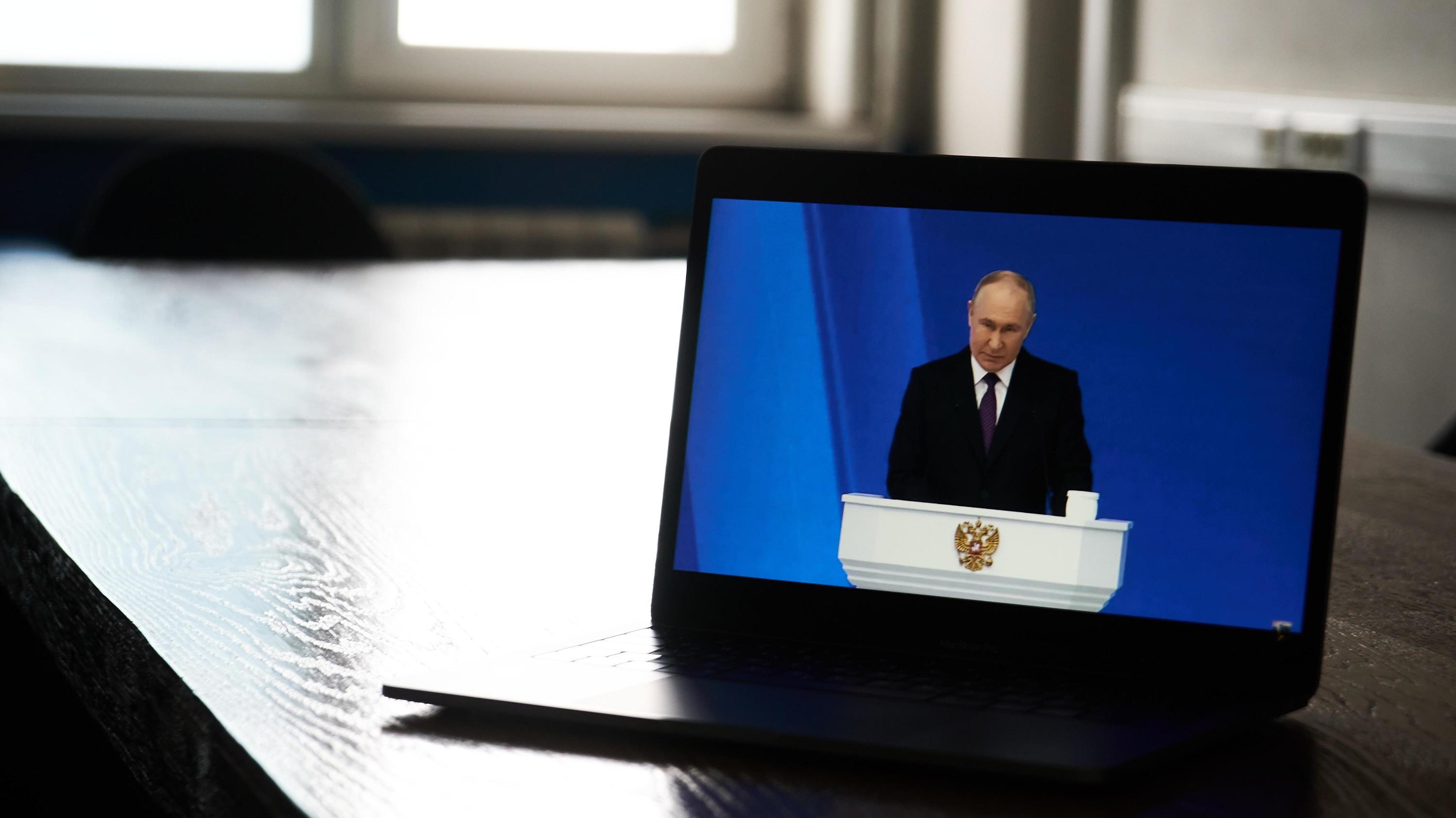 Путин анонсировал кадровую программу для ветеранов СВО