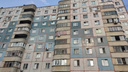 В Новосибирске спасатели нашли труп мужчины в запертой квартире