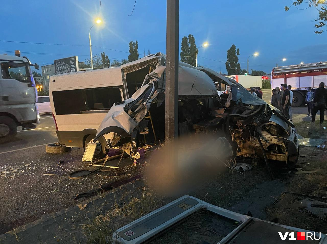 Вероятно, погибший мужчина сидел на переднем сиденье Вероятно, погибший мужчина сидел на переднем сиденье