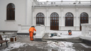 «Качество не зависит от денег»: в Волгограде осыпалась «Победа», на которую потратили миллиард рублей