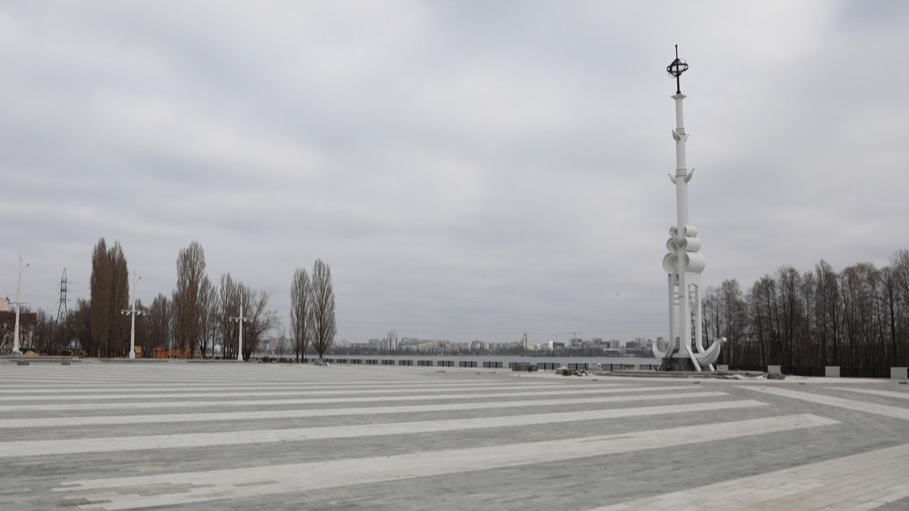 На Адмиралтейской площади в Воронеже появится фан-зона с огромным экраном для просмотра футбола