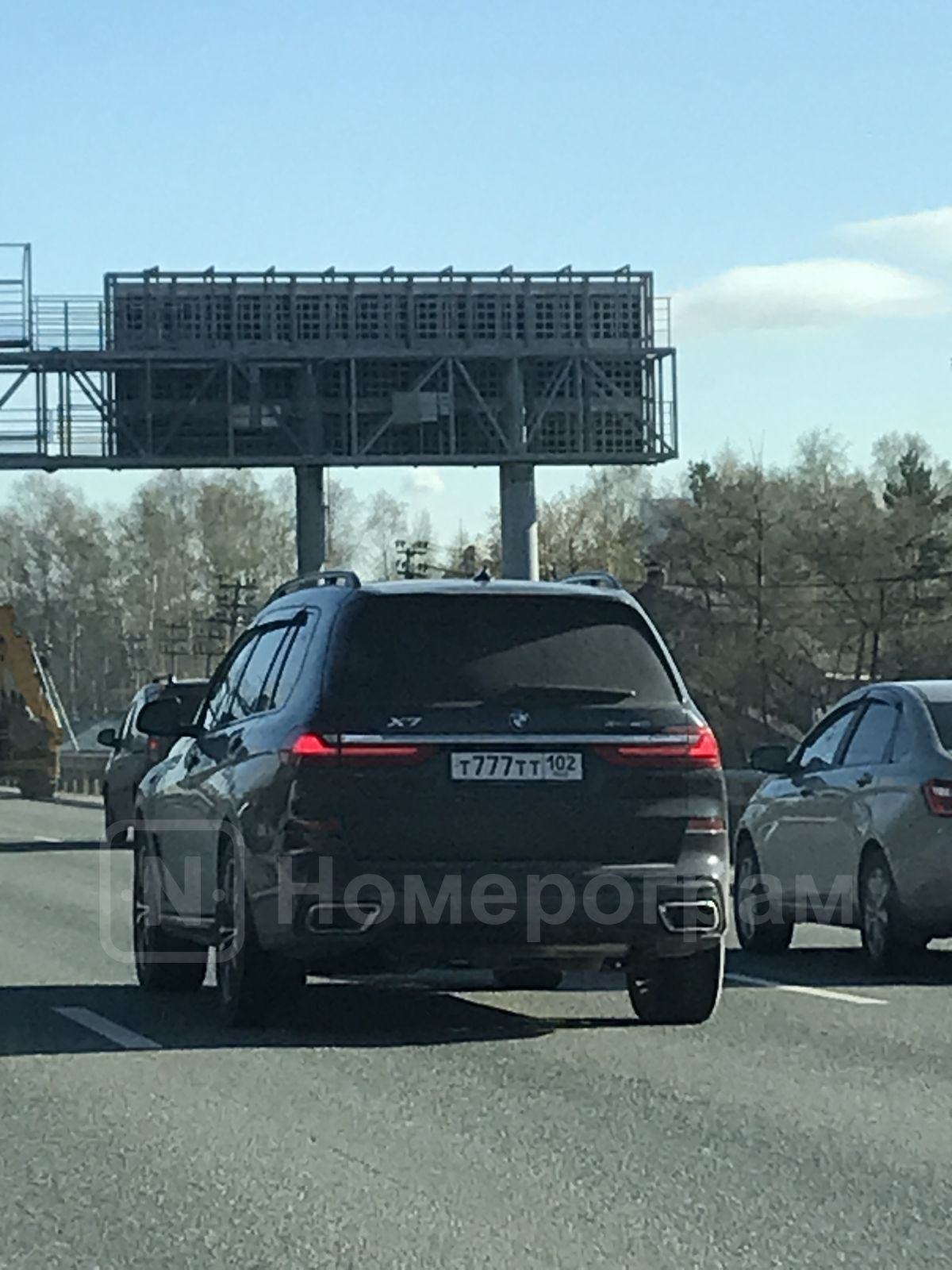 Так выглядит BMW X7 — существенно крупнее своих предшественников