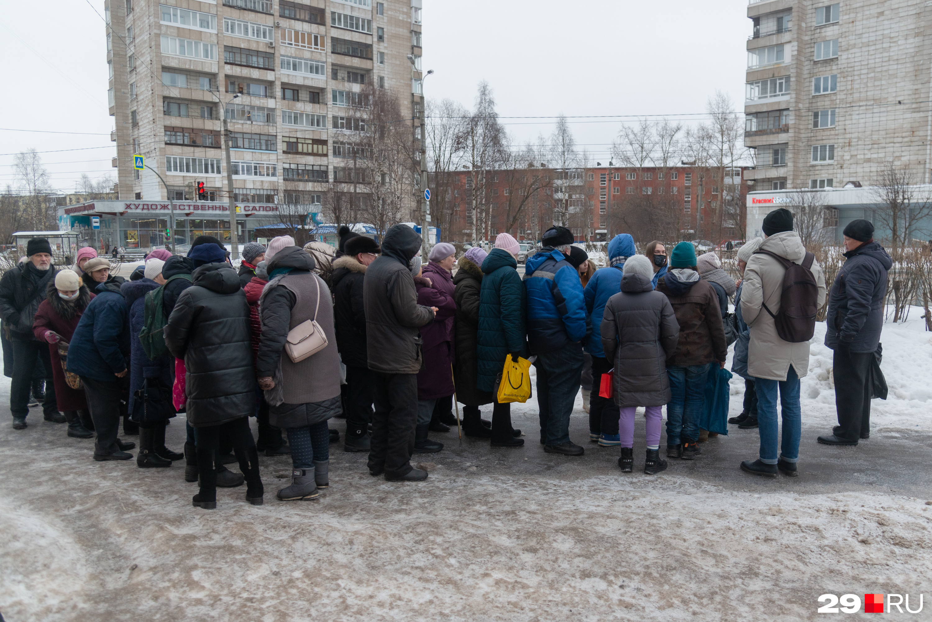 Чаю и пирожков хватило всем желающим