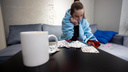 «Неделю лежала пластом»: новосибирцы массово болеют странной простудой — что происходит в поликлиниках и верят ли они в «пиролу»