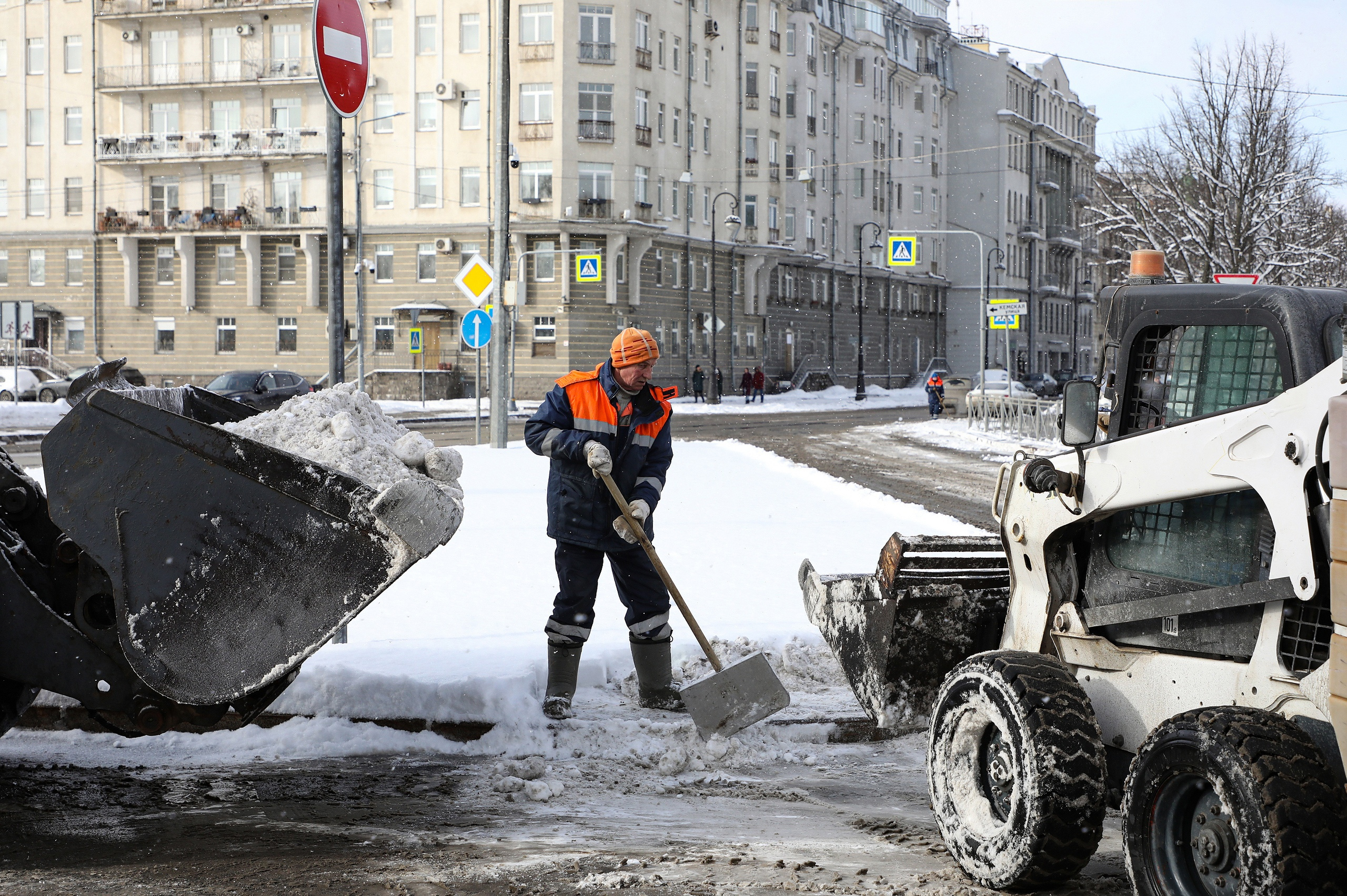 санкт петербург уборка снега