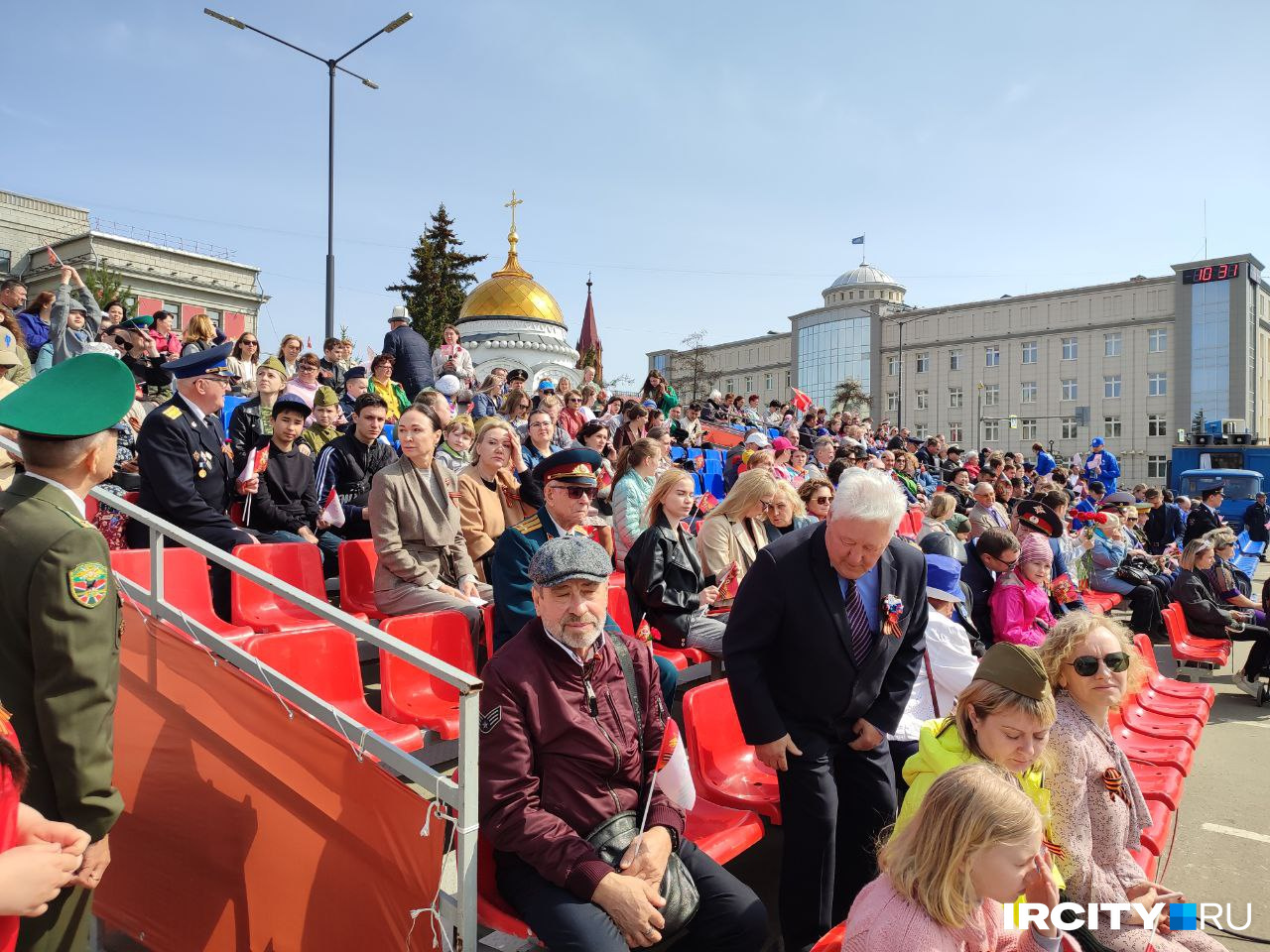 Трибуны перед парадом в Иркутске 