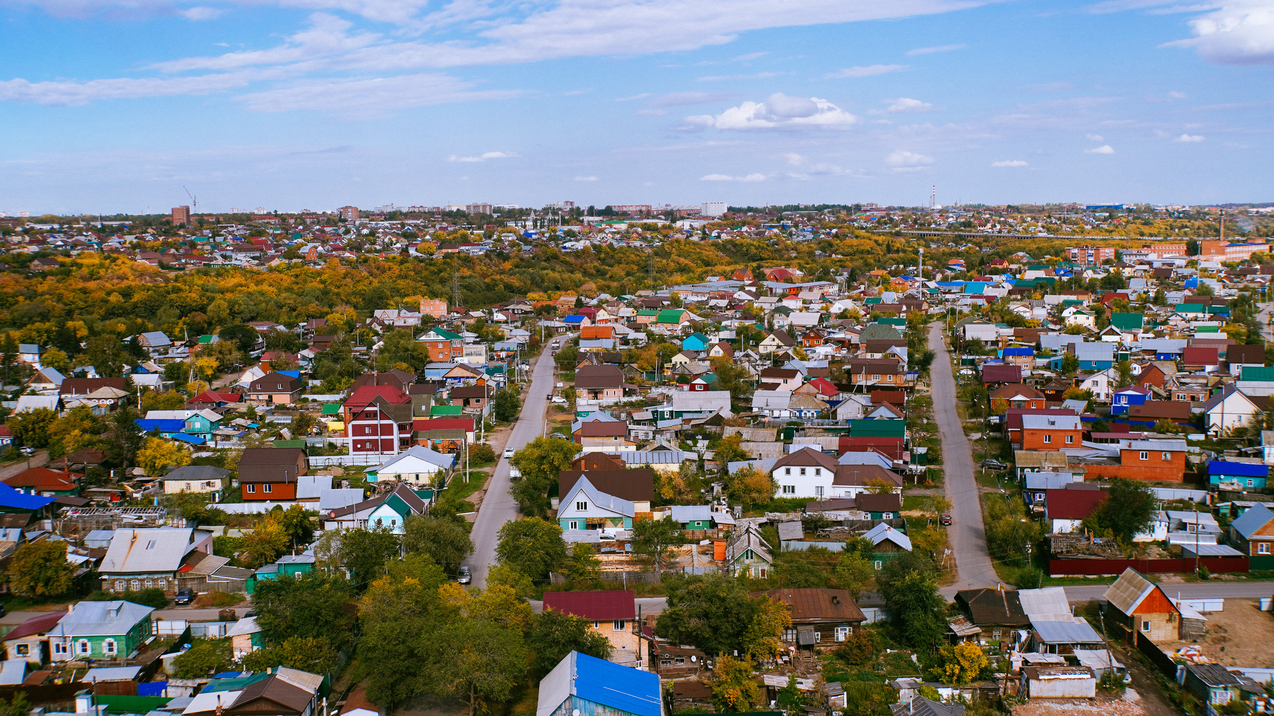 «Это наш любимый район, деревня наша»: где в Омске находятся Луга и за что их так хвалят местные жители