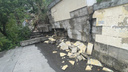 Две подпорные стены в Кисловодске рухнули из-за дождей