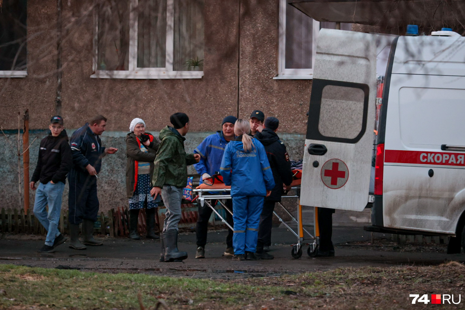 2000 человек эвакуировали, 6000 домов затопило: Орск четвертый день  переживает паводок. Онлайн-репортаж | 08.04.2024 | Санкт-Петербург -  БезФормата