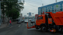 Время смываться: как Новосибирск моют от легендарной пыли — репортаж из поливальной машины