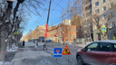 «Разворачиваются и едут обратно»: на Советской перекрыли дорогу — фото с места