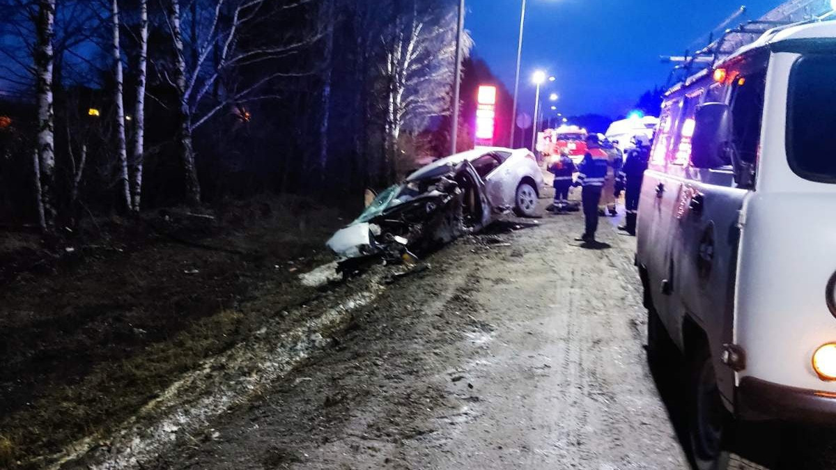 В Кунгурском районе из-за ДТП с грузовиком погиб водитель «Форда»