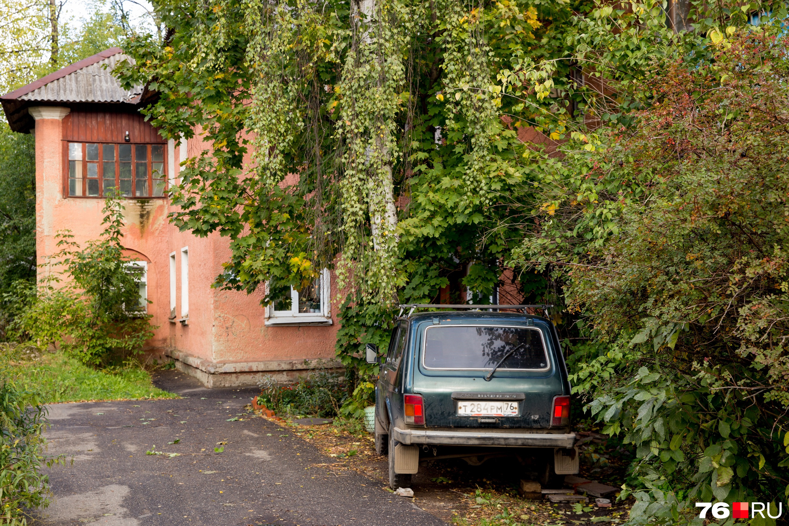 В Ленинском районе сохранились такие уютные дворики