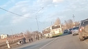 Там было полно людей: в Волгограде на видео попала авария с пассажирским автобусом