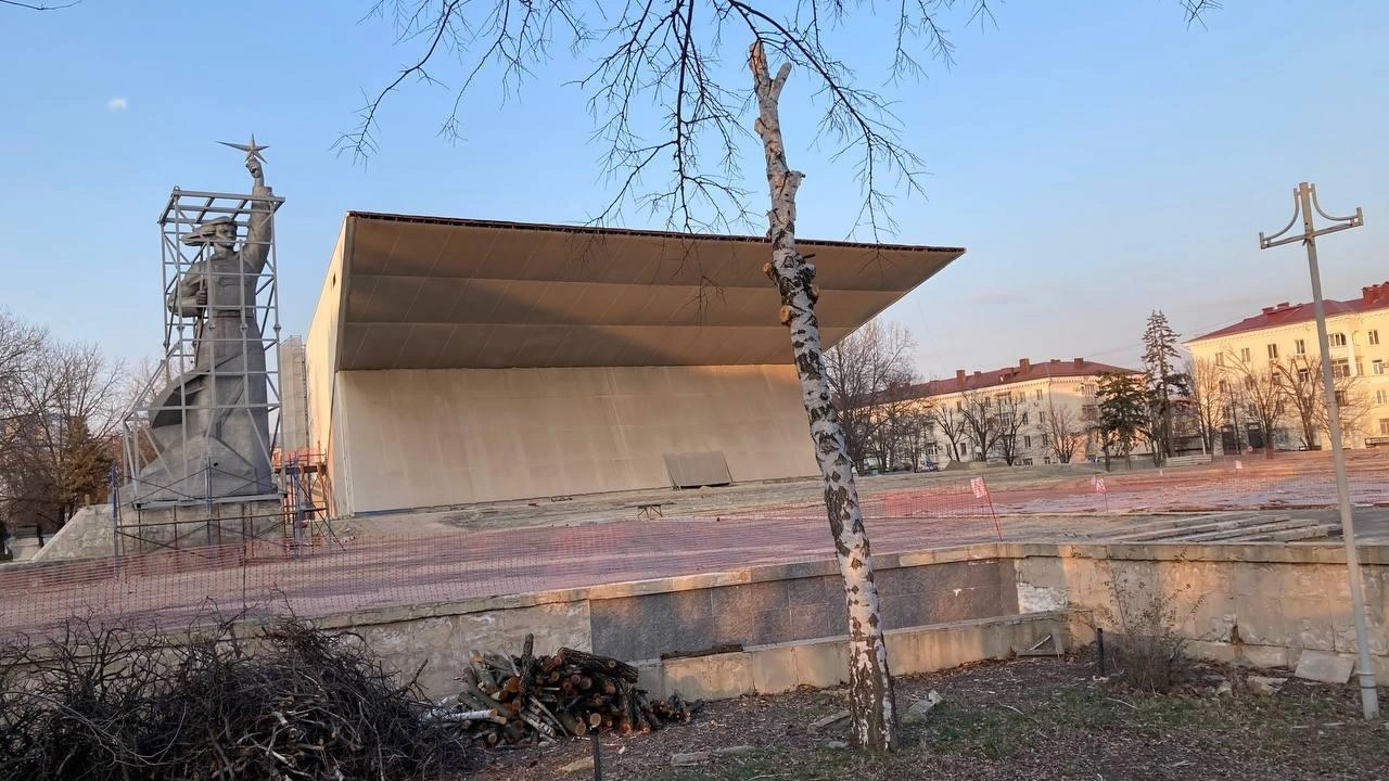 Власти рассказали, для чего переносят памятник «Аврора» в Краснодаре