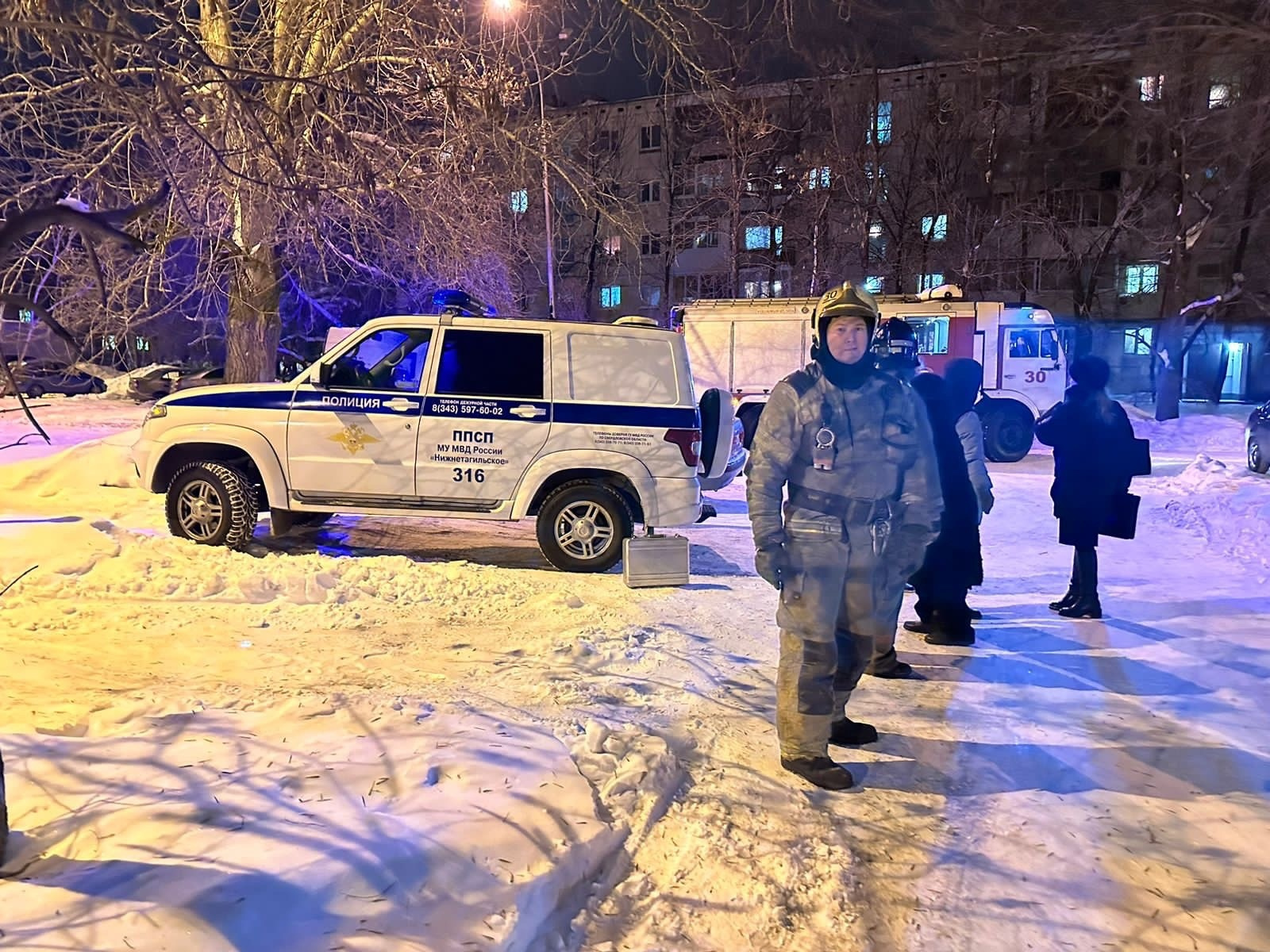 В городе на Урале эвакуировали целую многоэтажку. Там нашли три гранаты
