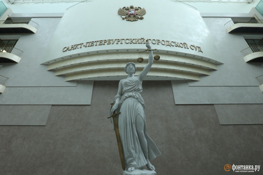 Дело обвиняемого в заказном убийстве бизнесмена Алиева в Петербурге споткнулось об СВО