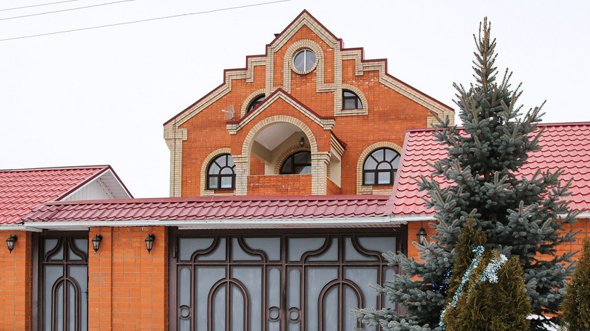 В Уфе за 140 миллионов рублей продают бывший дом осужденного строителя Айяра Бабирова
