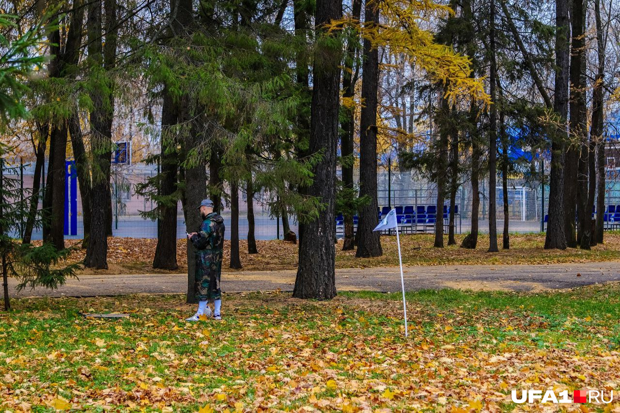 Каждому игроку дается один удар, но, как и в футболе, важна точность