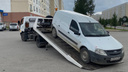 Две незаконные АЗС увезли от домов в Новосибирске — фото, как их грузят на эвакуатор